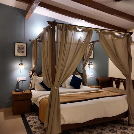 Tangerine Boutique Resort-2